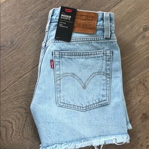 Levi’s wedgie shorts